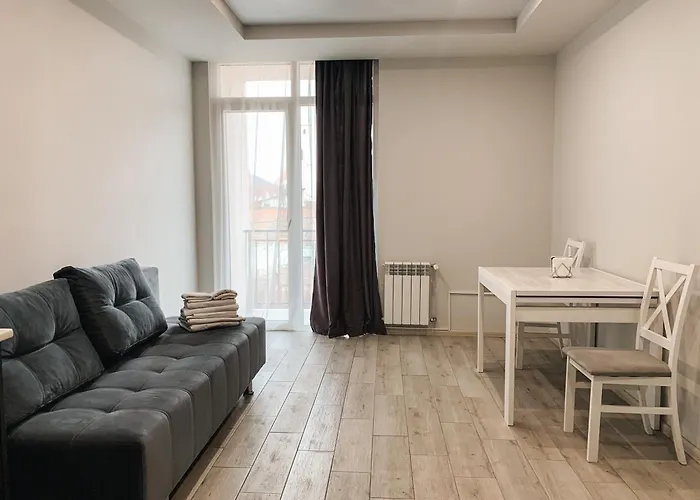 Apartments Domovik Mira 11S/9